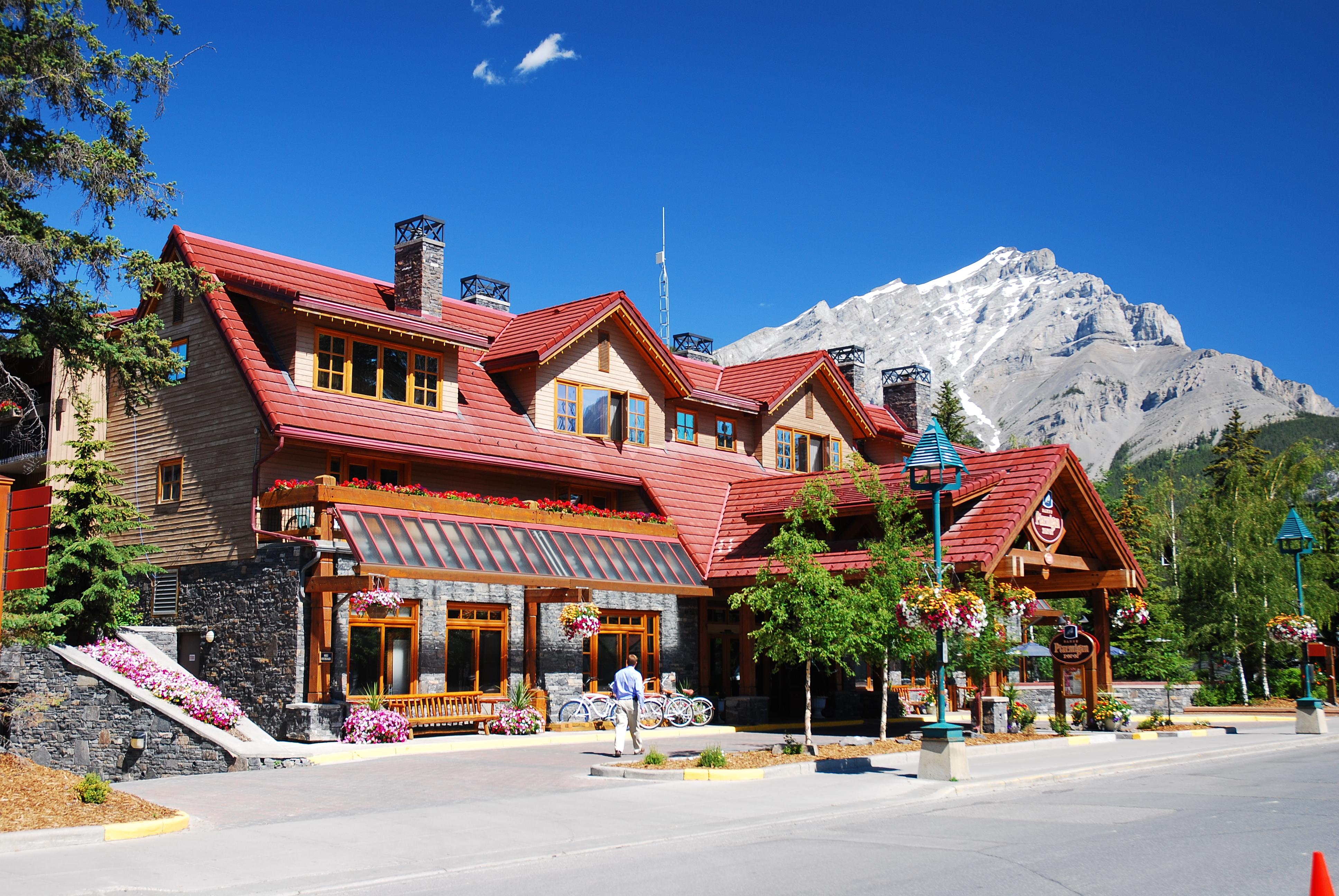 Banff Ptarmigan Inn Exterior foto